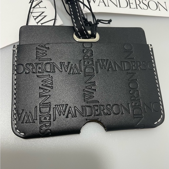 JW Anderson Logo-Embossed Leather Cardholder Black - Picture 3 of 5